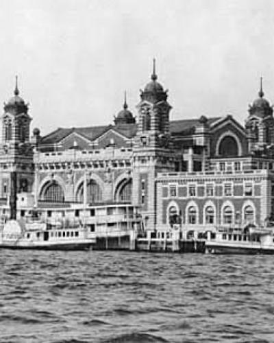 The Main Building on Ellis Island, 1905.  Prints and Photographs Division/Library of Congress, Washington, D.C. (neg. no. LC-USZ62-37784)